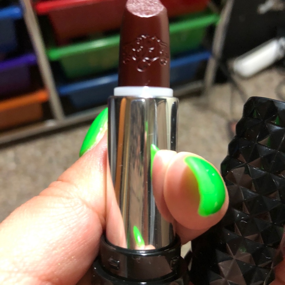 KVD lipstick